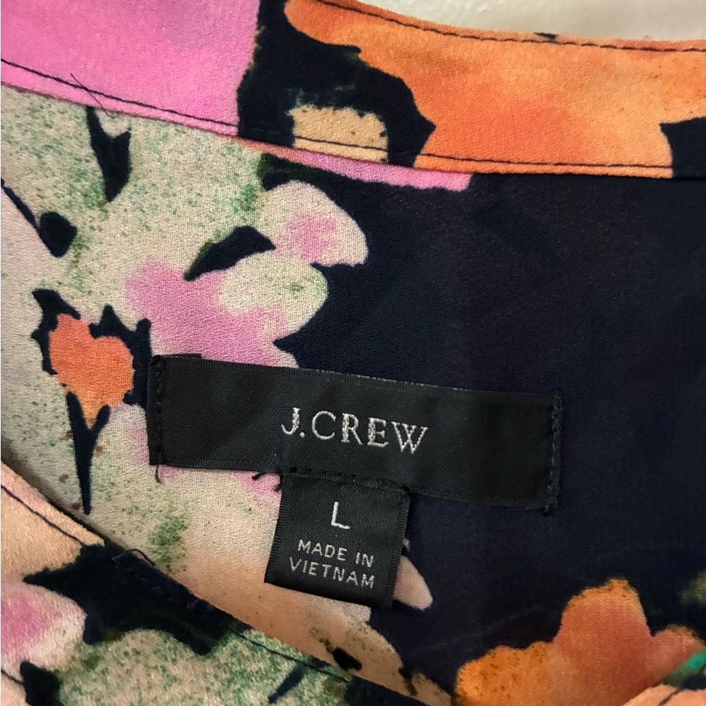 Floral Button-Front Blouse in Black, Pink & Orange - Picture 2 of 2